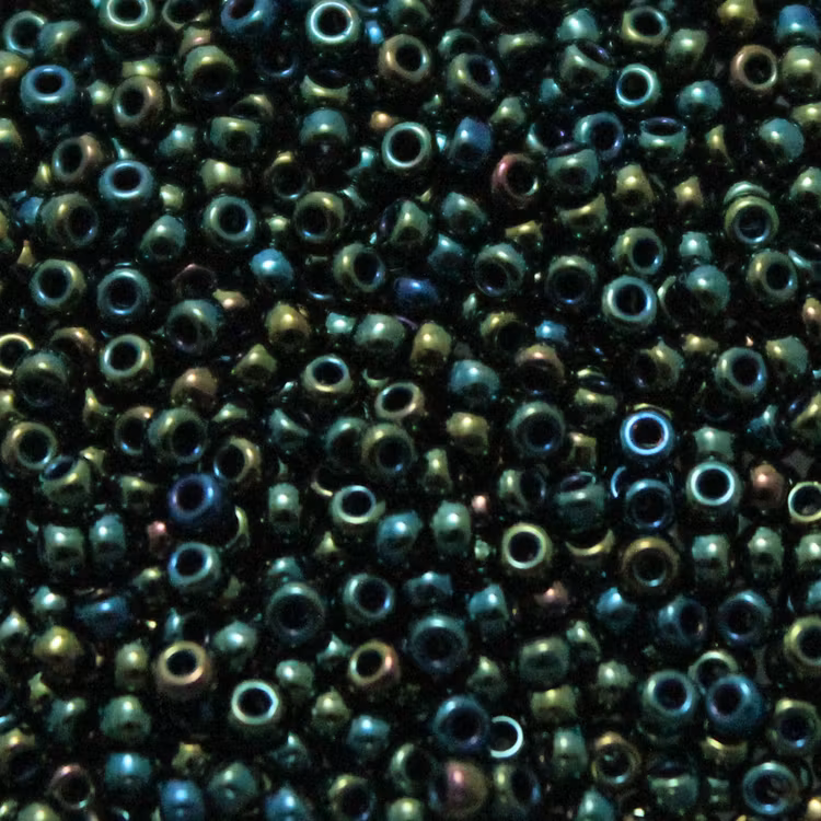Metallic Forest Green Iris 11-0453 Miyuki Seedbeads 11/0 10g