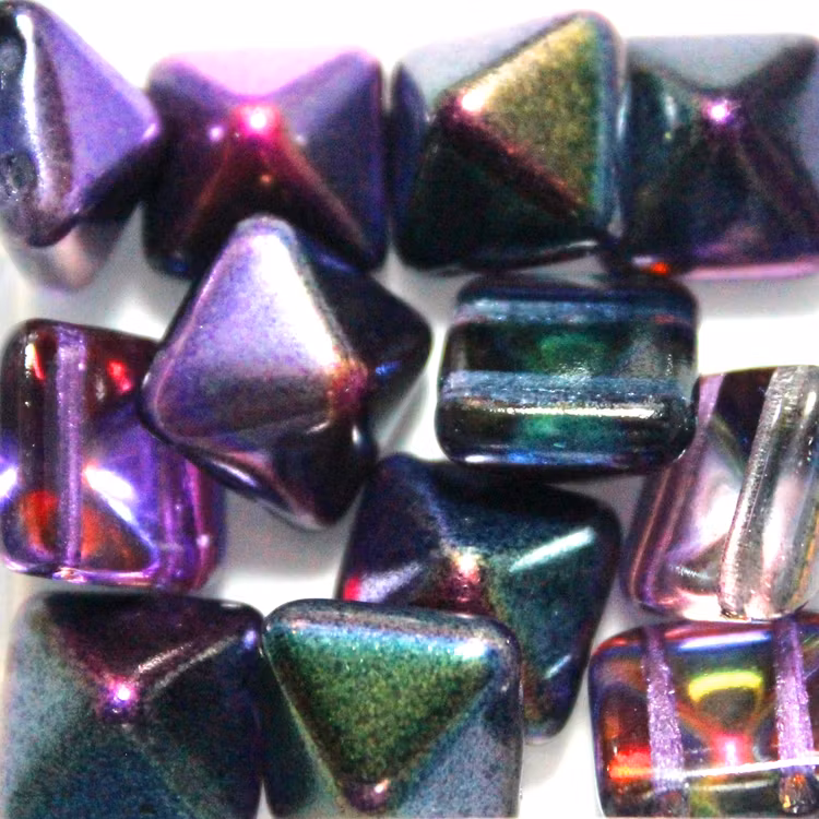 Crystal Magic Purple Pyramid Beads 12x12mm 12st