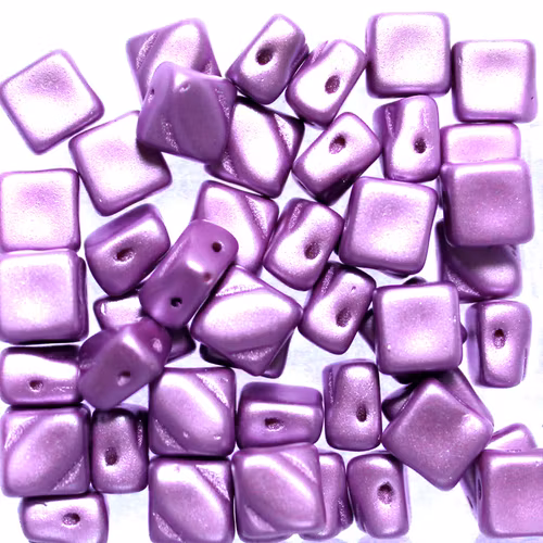Alabaster Pastel Lila Silky Beads 10g
