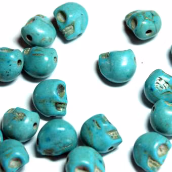 Turkos Howlit Dödskallar 9mm 1st