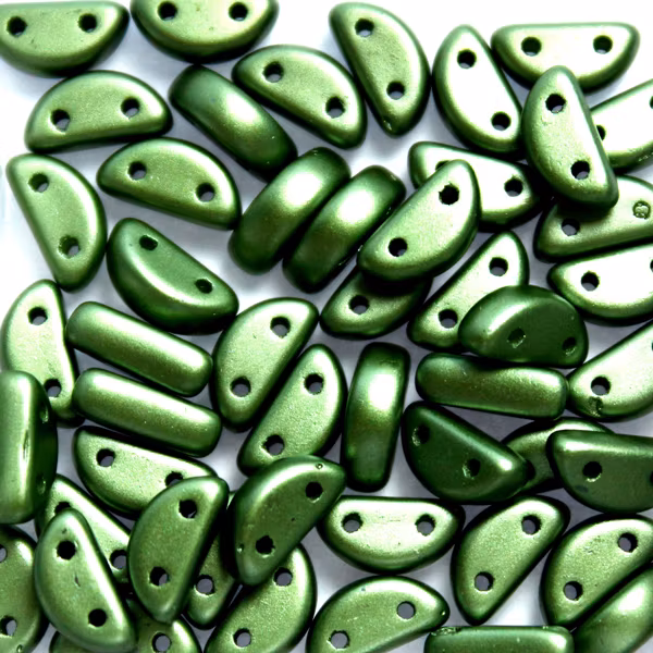 Alabaster Pastel Olivine Half Moon 5g