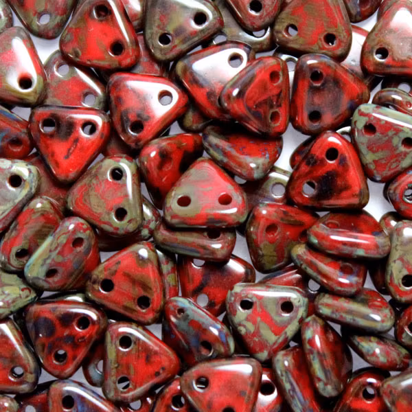 Opaque Red Picasso CzechMates Triangle 10g