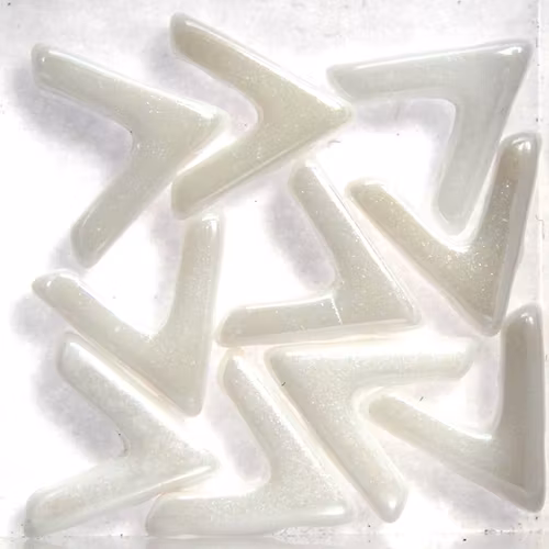 Opaque White Shimmer AVA 5st
