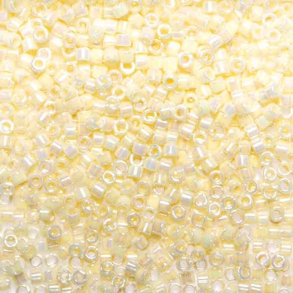 Opaque Cream AB DB-0157 Delica 11/0 5g