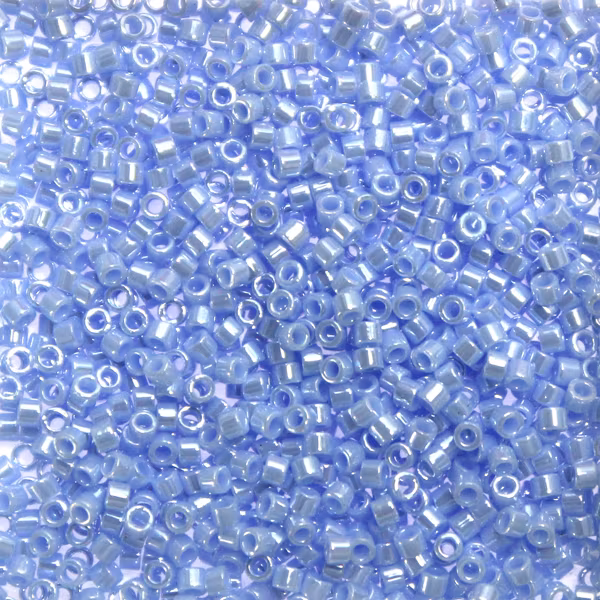 Opaque Agate Blue Luster DB-1568 Delica 11/0 5g