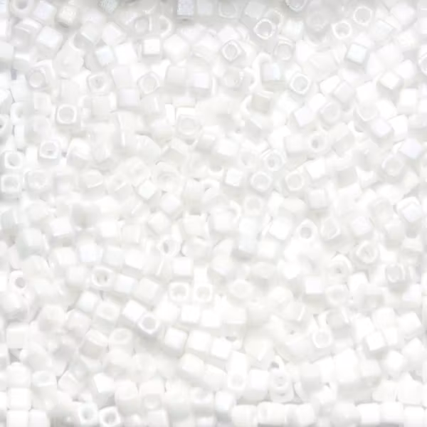 Matte Opaque White AB SB18-0402FR Miyuki 1,8mm Cube 10g