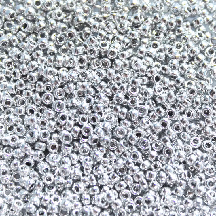 Crystal Labrador Full 15-55006 Miyuki Seedbeads 15/0 5g