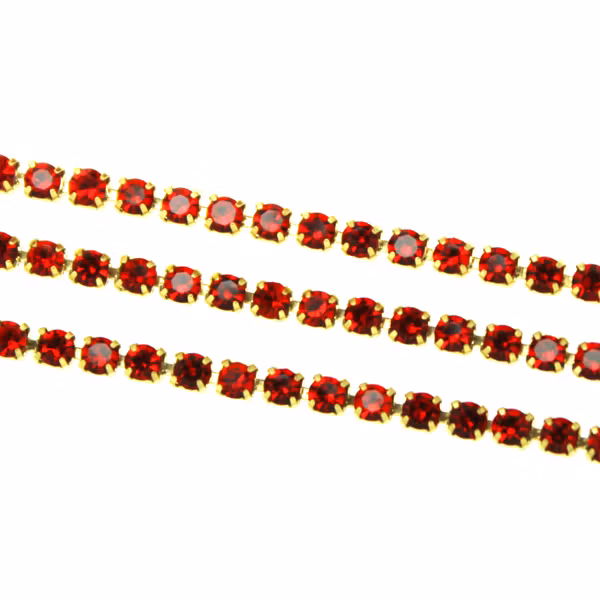 Ruby Guldfärgad metall Strasskedja 2mm 10cm