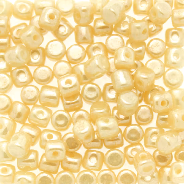 Opaque Beige Luster Minos 5g