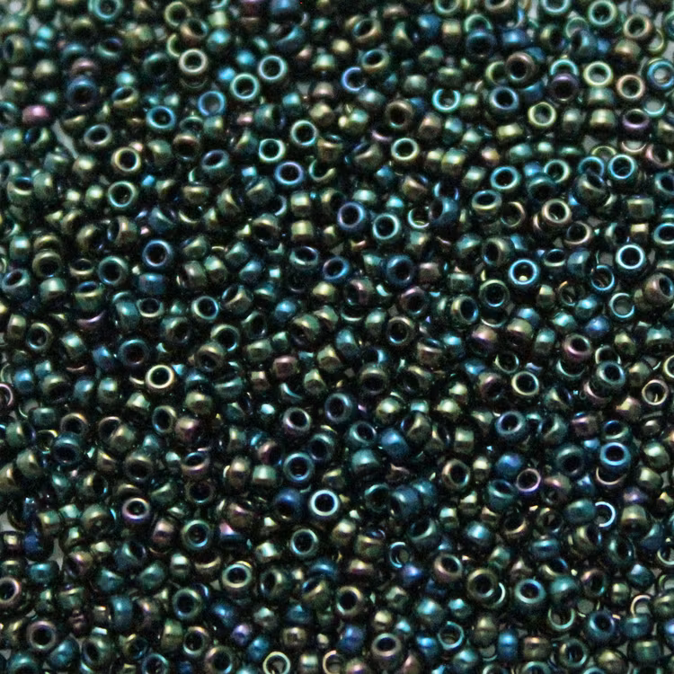 Metallic Forest Green Iris 15-0453 Miyuki Seedbeads 15/0 5g