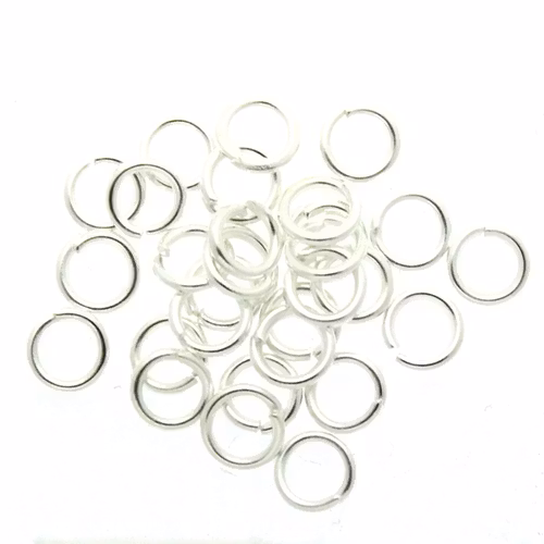 Silverfärgade Bindringar 4x0,65mm ca. 30st