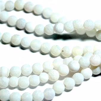 Vit Matte Krackelerad Agat 6mm 1sträng