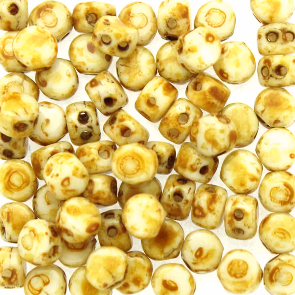 Opaque White Patina Silver Kalos 5g