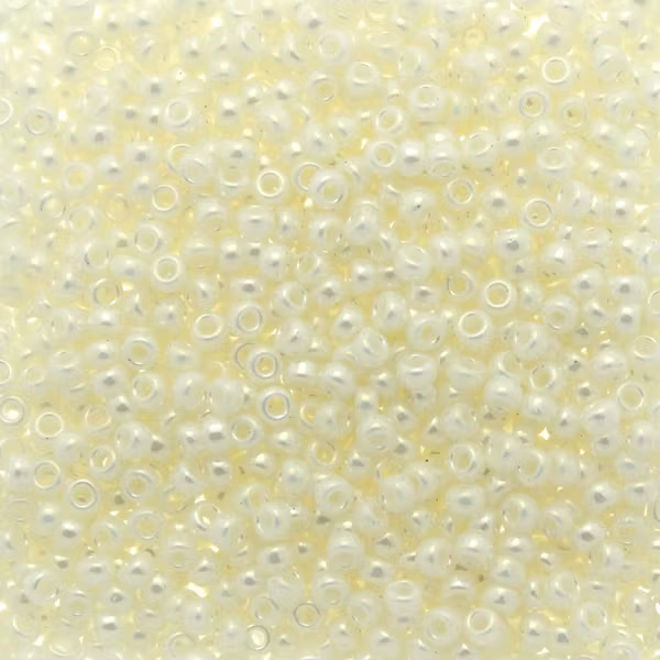 Ivory Pearl Ceylon 11-0591 Miyuki Seedbeads 11/0 10g