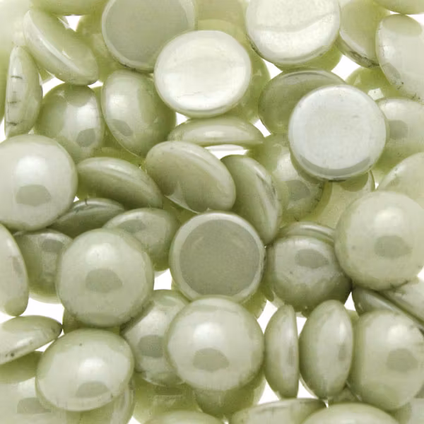 Opaque White Mint Luster Cabochon Par Puca 8mm 5g