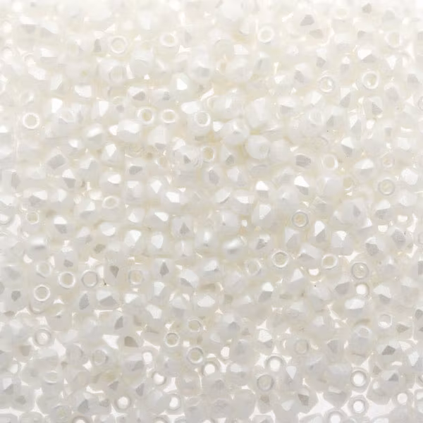 Alabaster Pastel White Fire Polish TRUE 2mm 50st