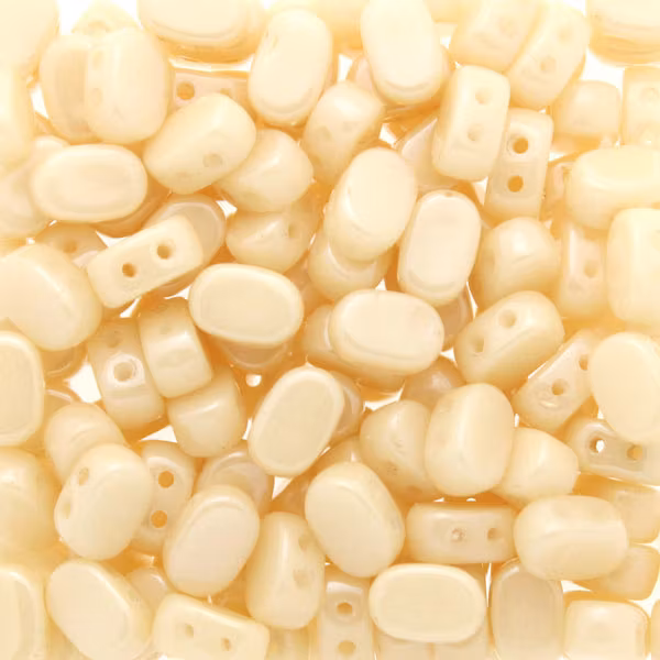 Opaque White Beige Luster Lipsi 5g