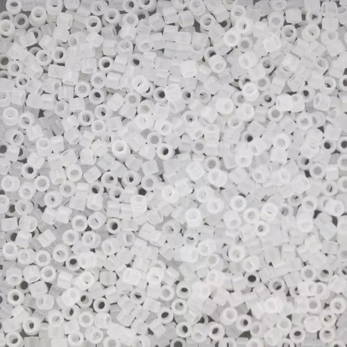 White Opal DB-0220 Delica 11/0 5g