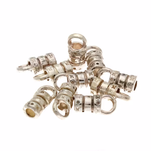 Mörkt Silverfärgat Ränder Ändfäste Rem 2mm 10st