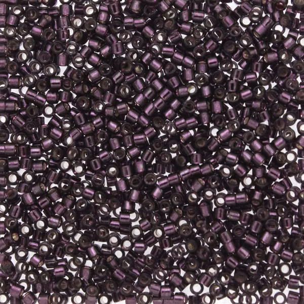 Dyed Silverlined Wine DB-0611 Delica 11/0 5g