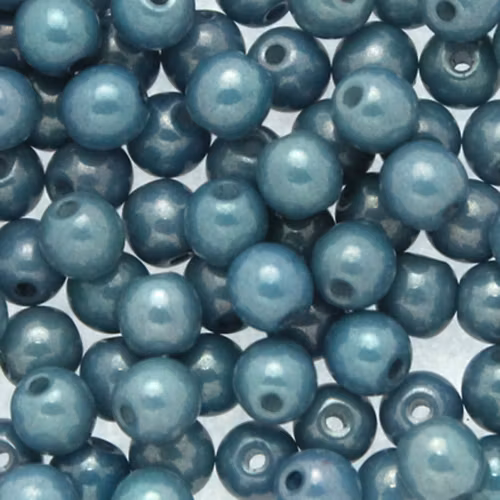 Opaque White Blue Luster Runda/Druks 6mm 50st