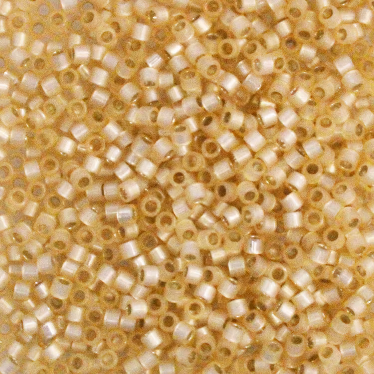 Dyed Light Apricot Silverlined Alabaster DB-0621 Delica 11/0 5g