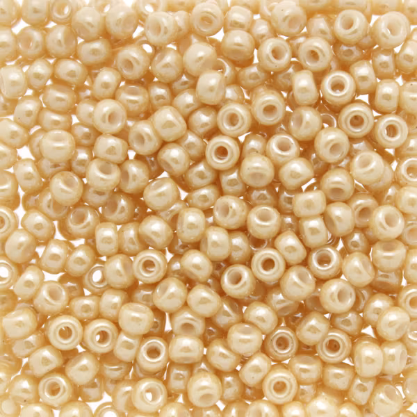 Light Caramel Ceylon 8-0593 Miyuki Seedbeads 8/0 10g