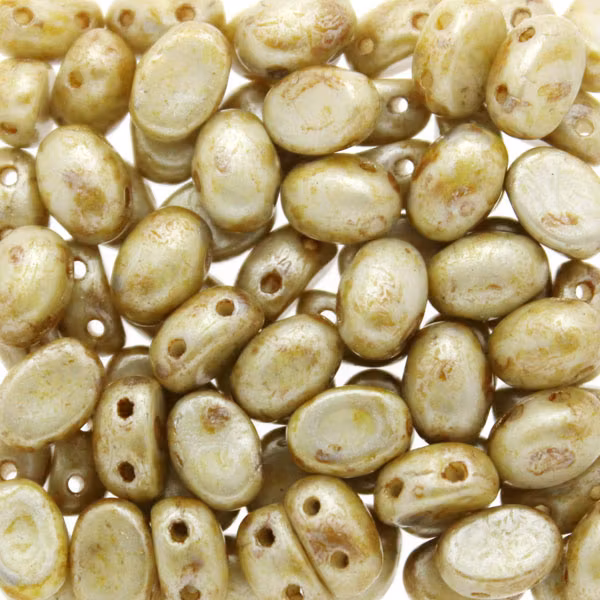 Opaque Ivory Spotted Samos 5g