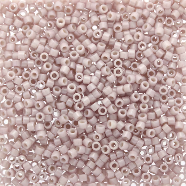 Duracoat Dyed Opaque Pale Wisteria DB-2361 Delica 11/0 5g