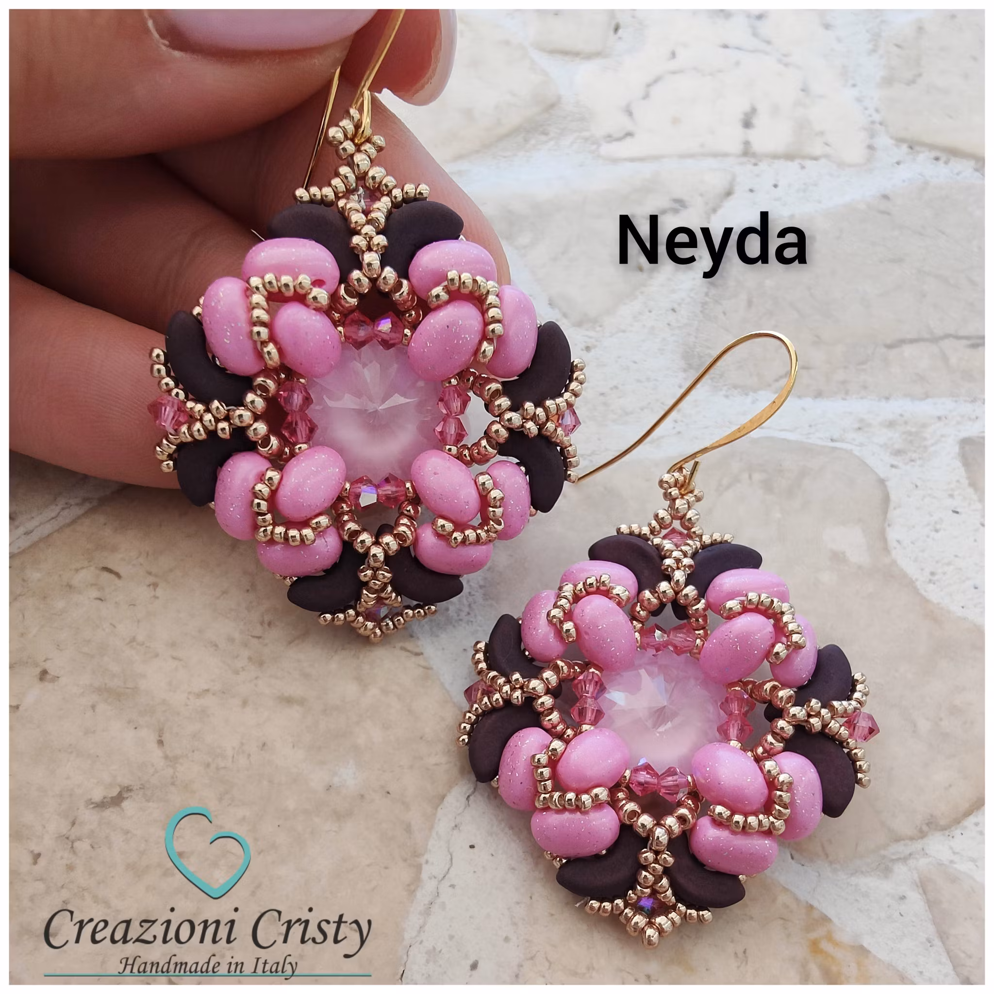 Neyda Örhängen PDF