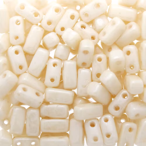Opaque White Beige Luster Bricks 5g