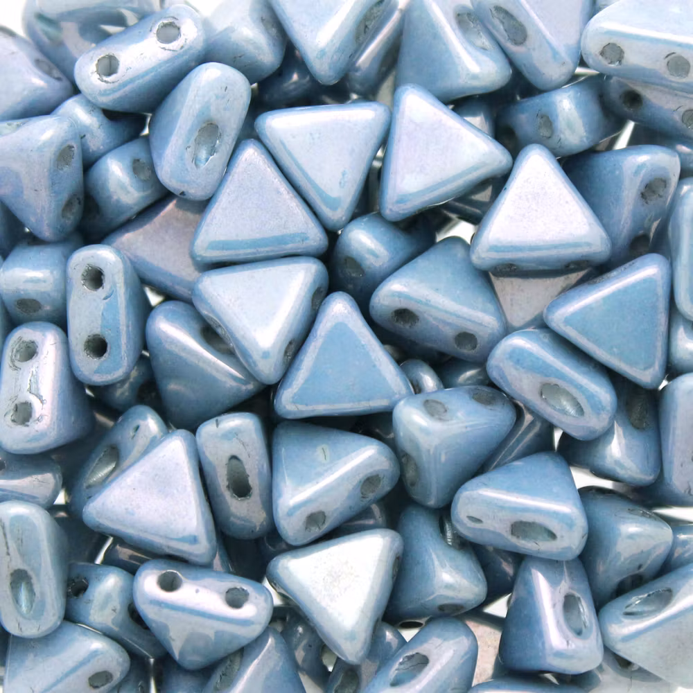 Opaque White Blue Luster Khéops 5g