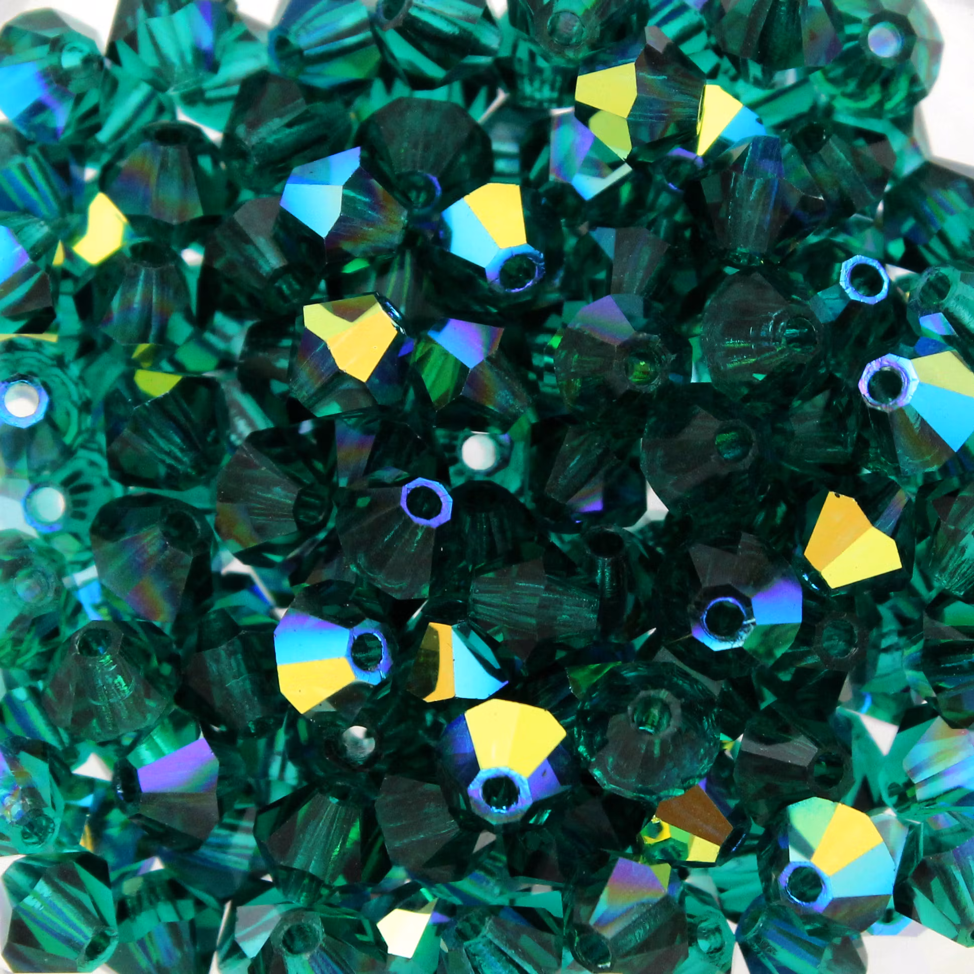 Emerald AB Preciosa Bicone 4mm 24st