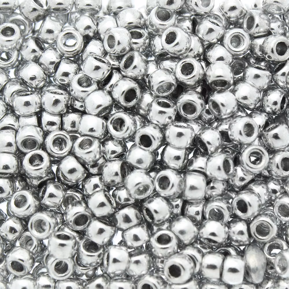 Crystal Labrador Full Matubo Seedbeads 7/0 5g