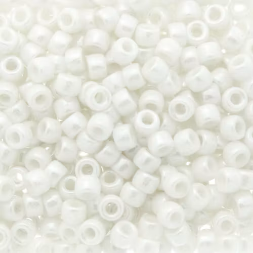 Opaque White Luster Matubo Seedbeads 7/0 5g