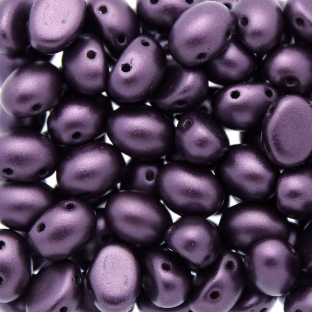 Alabaster Pastel Bordeaux Candy Oval 8x6mm 5g