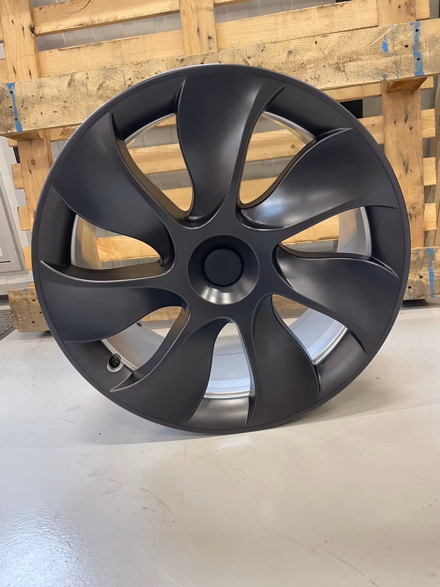 Pölykapselit - Turbine 19" - metallinharmaa - Tesla Model Y