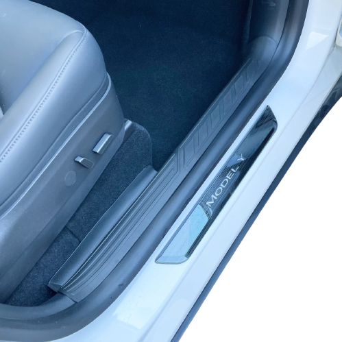 Askelsuojat eteen ja taakse - TPE muovia - 4 kpl sarja - Tesla Model Y