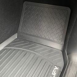 Kumimatot 3D - Tesla Model 3