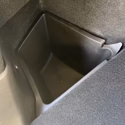 Säilytysosat tavaratilaan - Tesla Model Y