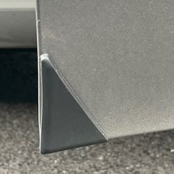 Ovien reunasuojat, 2 kpl - Tesla Model 3