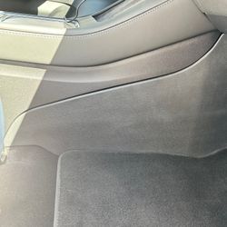 Sivusuojat, TPE, keskikonsoliin - Tesla Model 3 2021