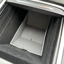 Keskikonsolin silikonisisäke, harmaa - Tesla Model 3 2021/Y