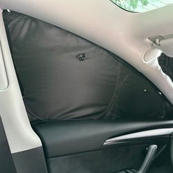 Pimennyssarja 7 osainen kiinnikkeillä - Tesla Model 3