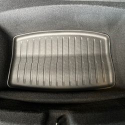 Tavaratilan matto TPE - Tesla Model 3 Highland
