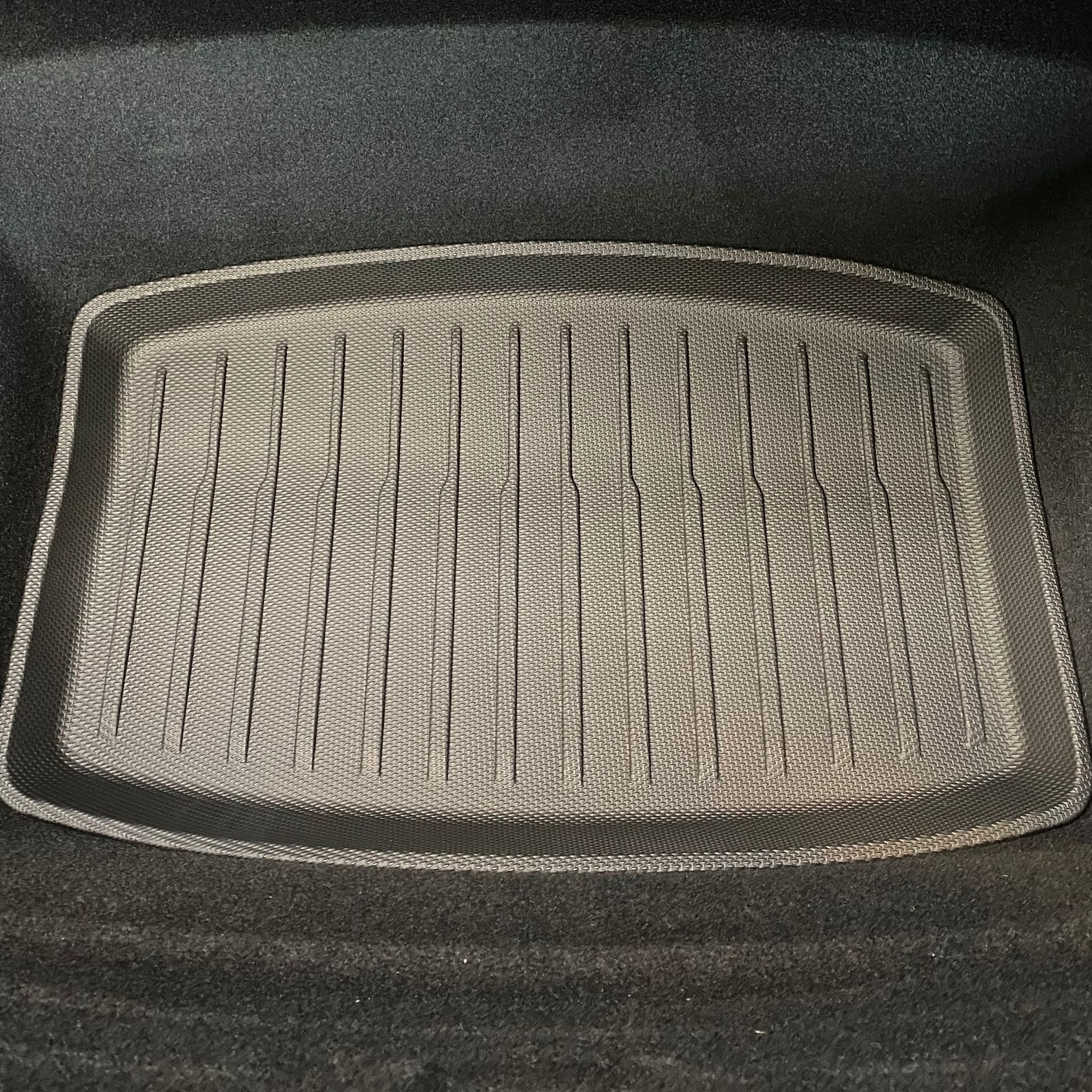 Tavaratilan matto TPE nano - Tesla Model 3 Highland