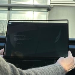 Näytön suojakalvo, kirkas karkaistu lasi - Tesla Model 3 Highland