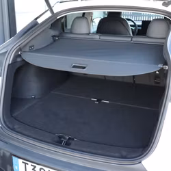 Tavaratilan rullaverho (insynsuoja) – Tesla Model Y Juniper