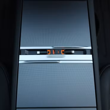 HUB – vedettävät kaapelit – Tesla Model 3 Highland / Model Y Juniper LR, P