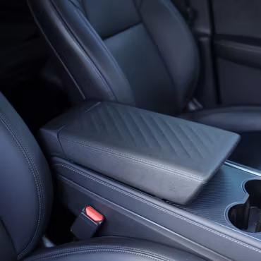 Käsinoja TPE-materiaalista, diagonaalinen kuvio – Tesla Model 3 2021 / Y Legacy